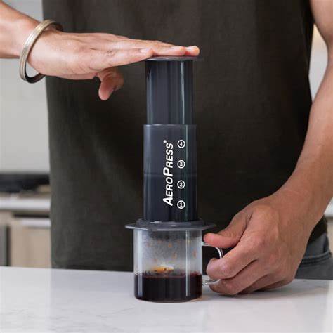 Aeropress Coffee Maker - Image 2